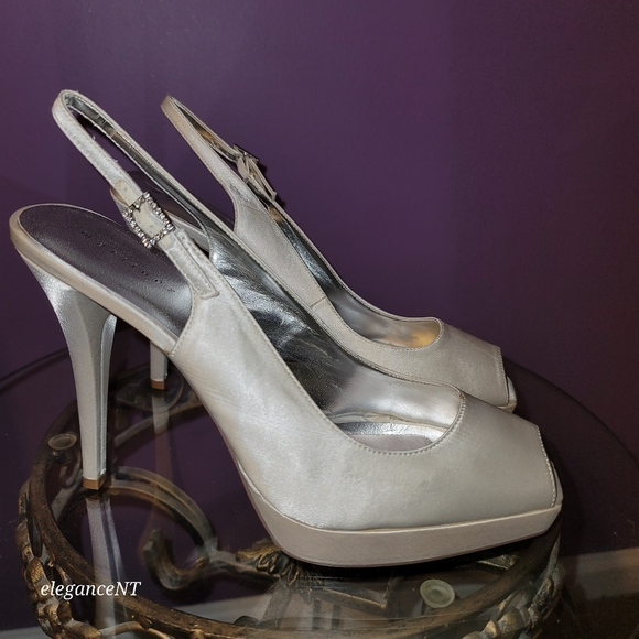 Martinez Valero Ivory (Rita) Satin Platform Peep Toe Sling back Heels Sz: 10 M - Picture 10 of 13